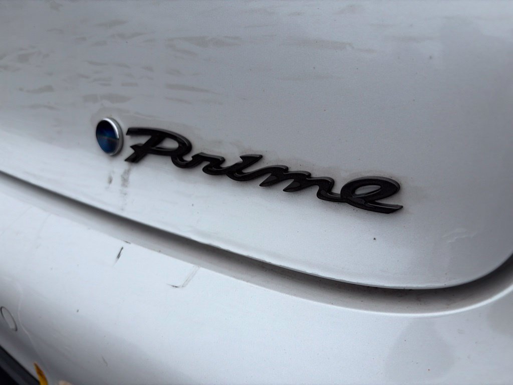 Used 2023 Toyota Prius Prime FWD image 7