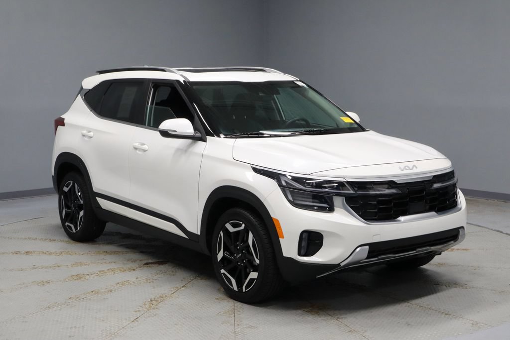 Used 2025 Kia Seltos SX w/ SX Sunroof Package AWD/4WD image 1