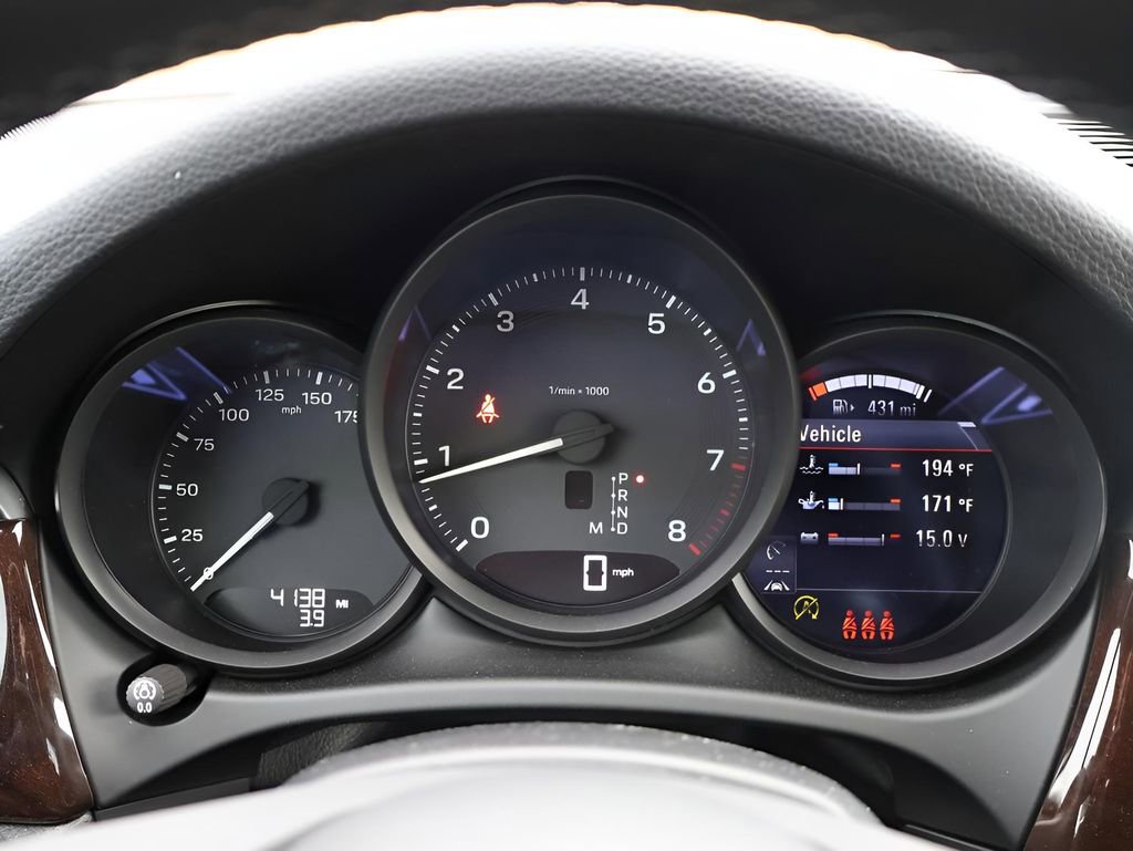 New 2026 Porsche Macan image 26