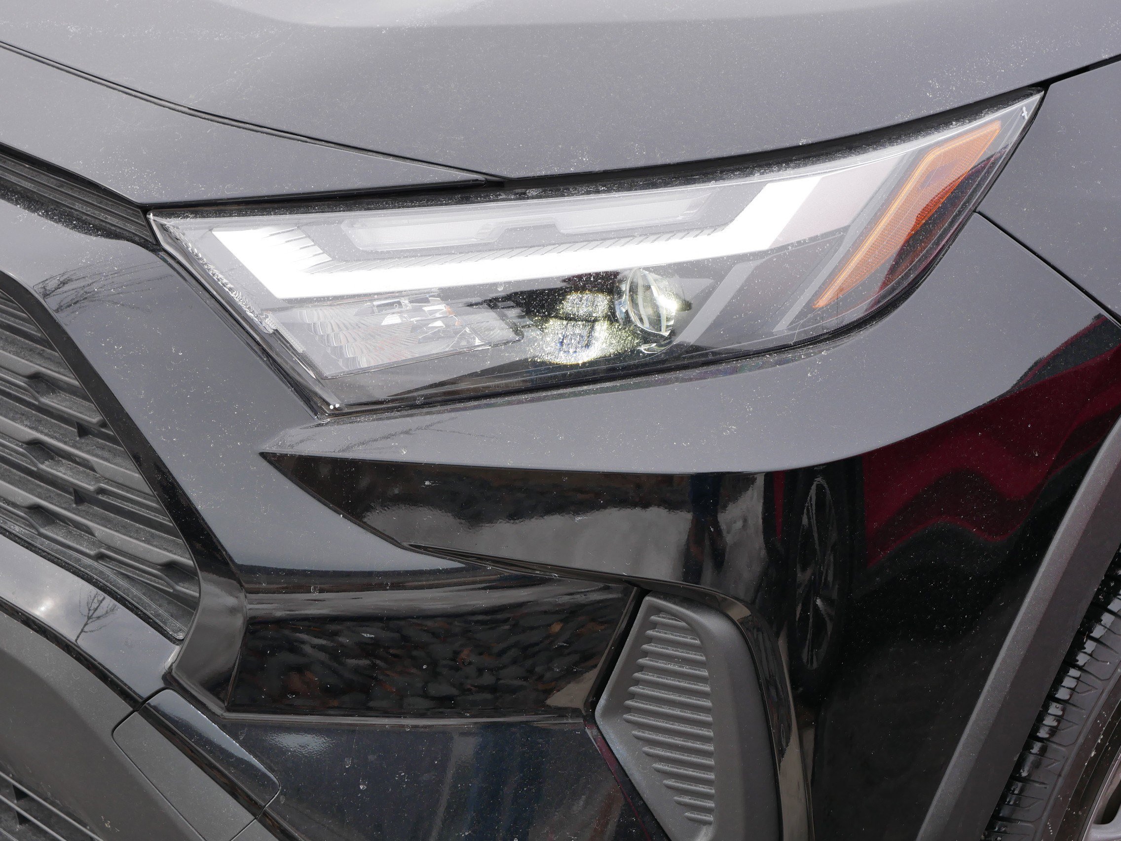 Used 2023 Toyota RAV4 XLE w/ Convenience Package image 16