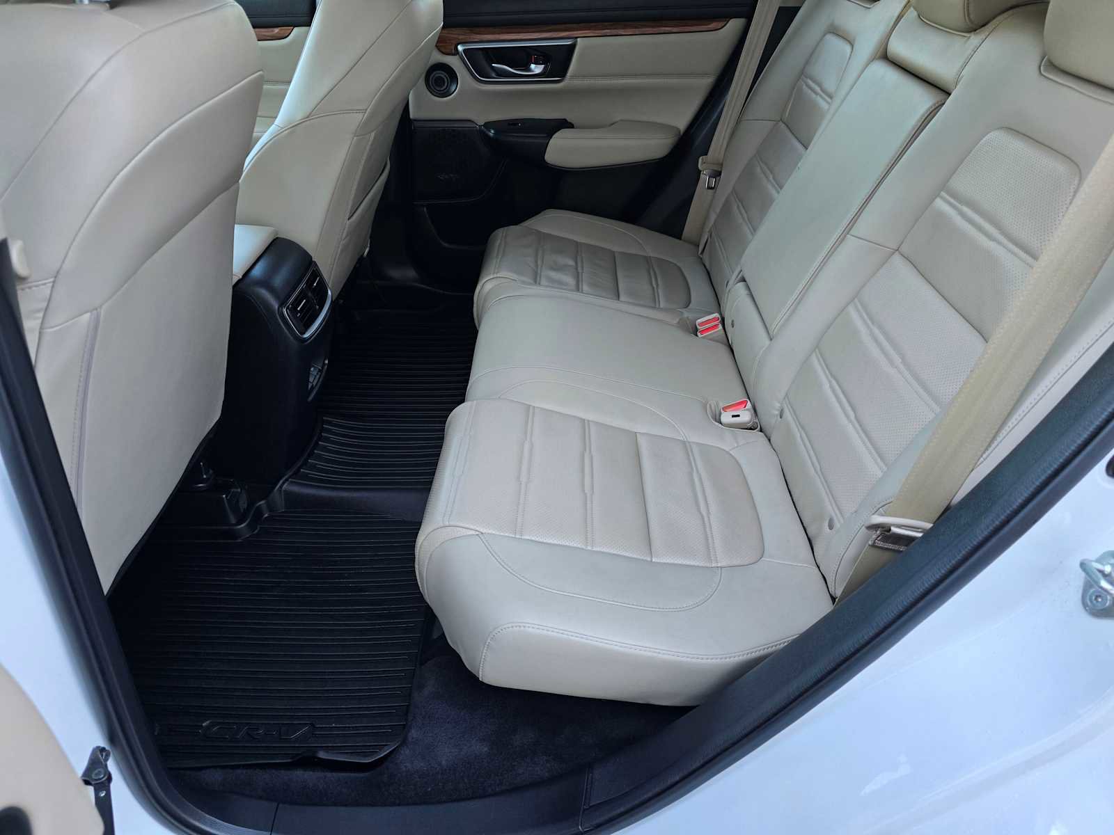 Used 2020 Honda CR-V Touring image 20