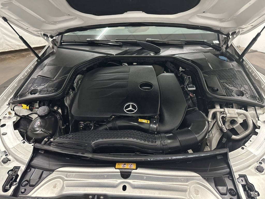 Used 2019 Mercedes-Benz C 300 Sedan image 27