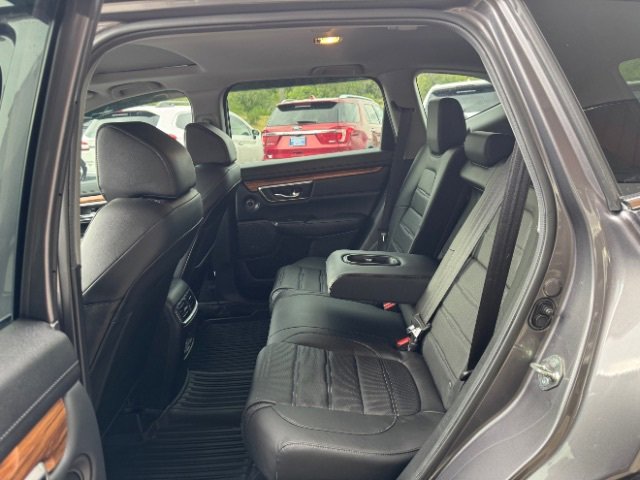 Used 2020 Honda CR-V Touring image 14