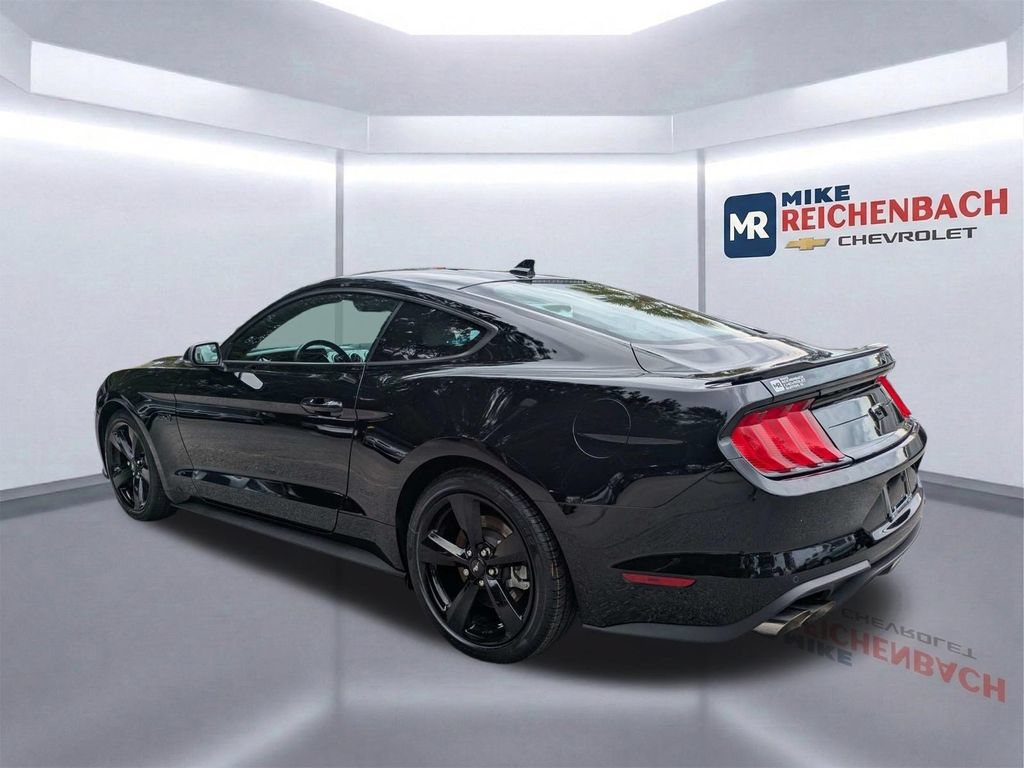 Used 2022 Ford Mustang GT Premium w/ Equipment Group 401A RWD image 6