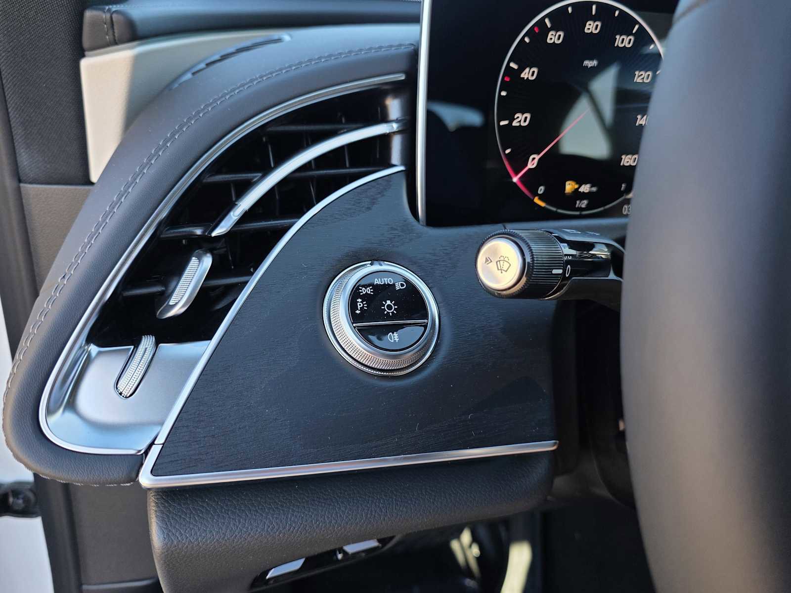 New 2026 Mercedes-Benz E 350 Sedan image 16