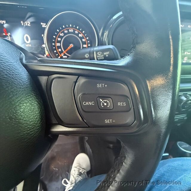 Used 2022 Jeep Gladiator Sport image 32