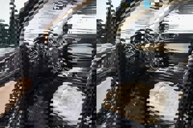 Used 2016 Ford Edge SEL w/ Equipment Group 201A image 18