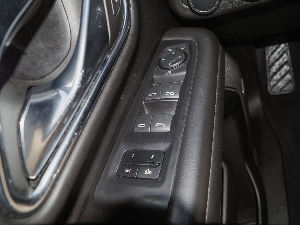 Certified 2023 Chevrolet Suburban LT image 28