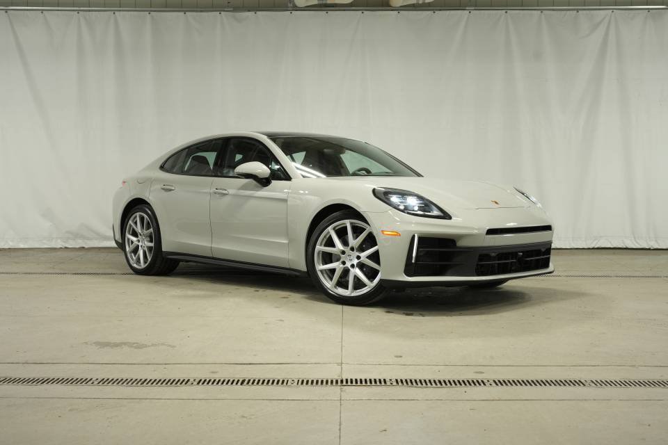 New 2026 Porsche Panamera 4 AWD/4WD image 9