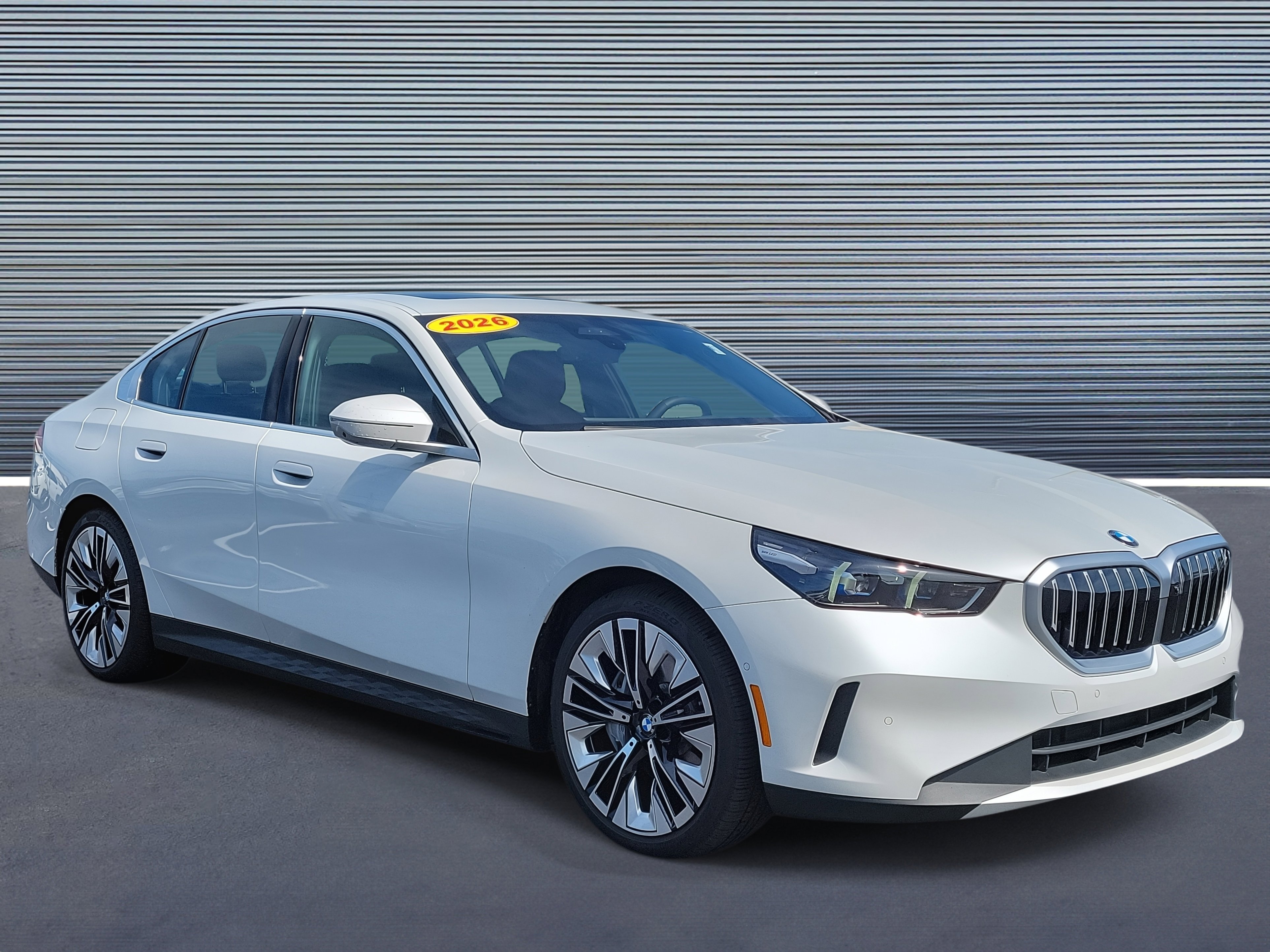 Used 2026 BMW 540i xDrive 540i xDrive image 2