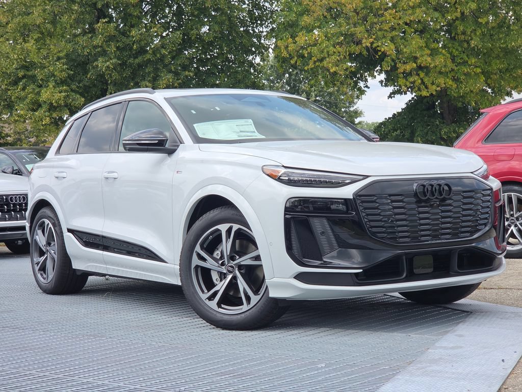 New 2027 Audi Q6 e-tron Prestige