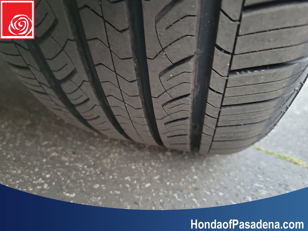 Used 2014 Ford Fusion Energi SE image 30