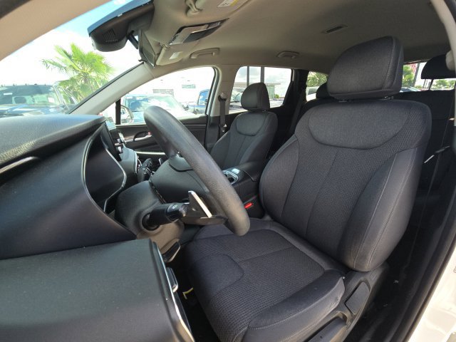 Used 2023 Hyundai Santa Fe SE w/ Cargo Package AWD/4WD image 21