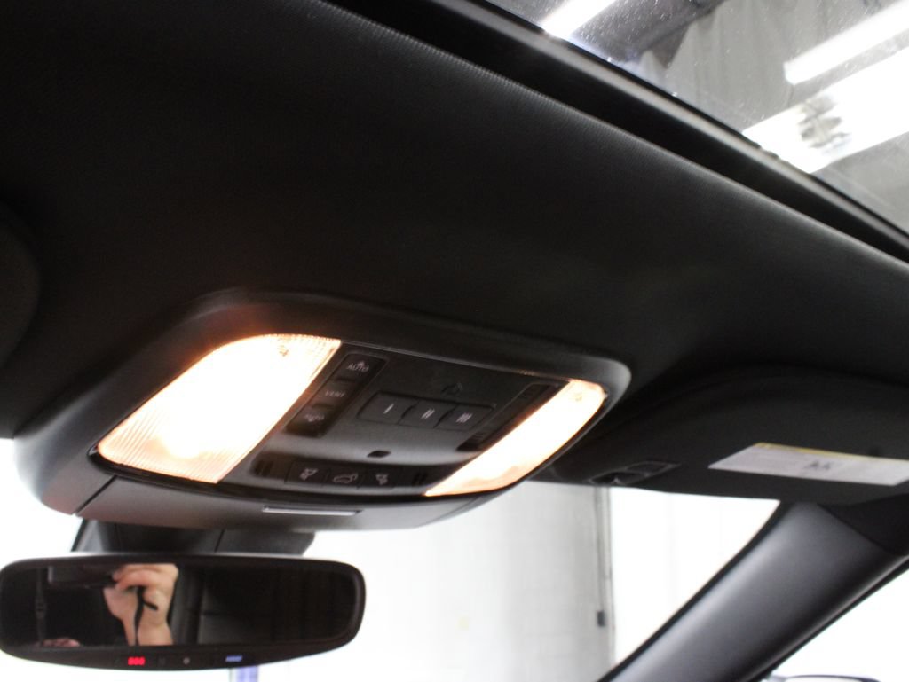 Used 2025 Dodge Durango R/T AWD/4WD image 17