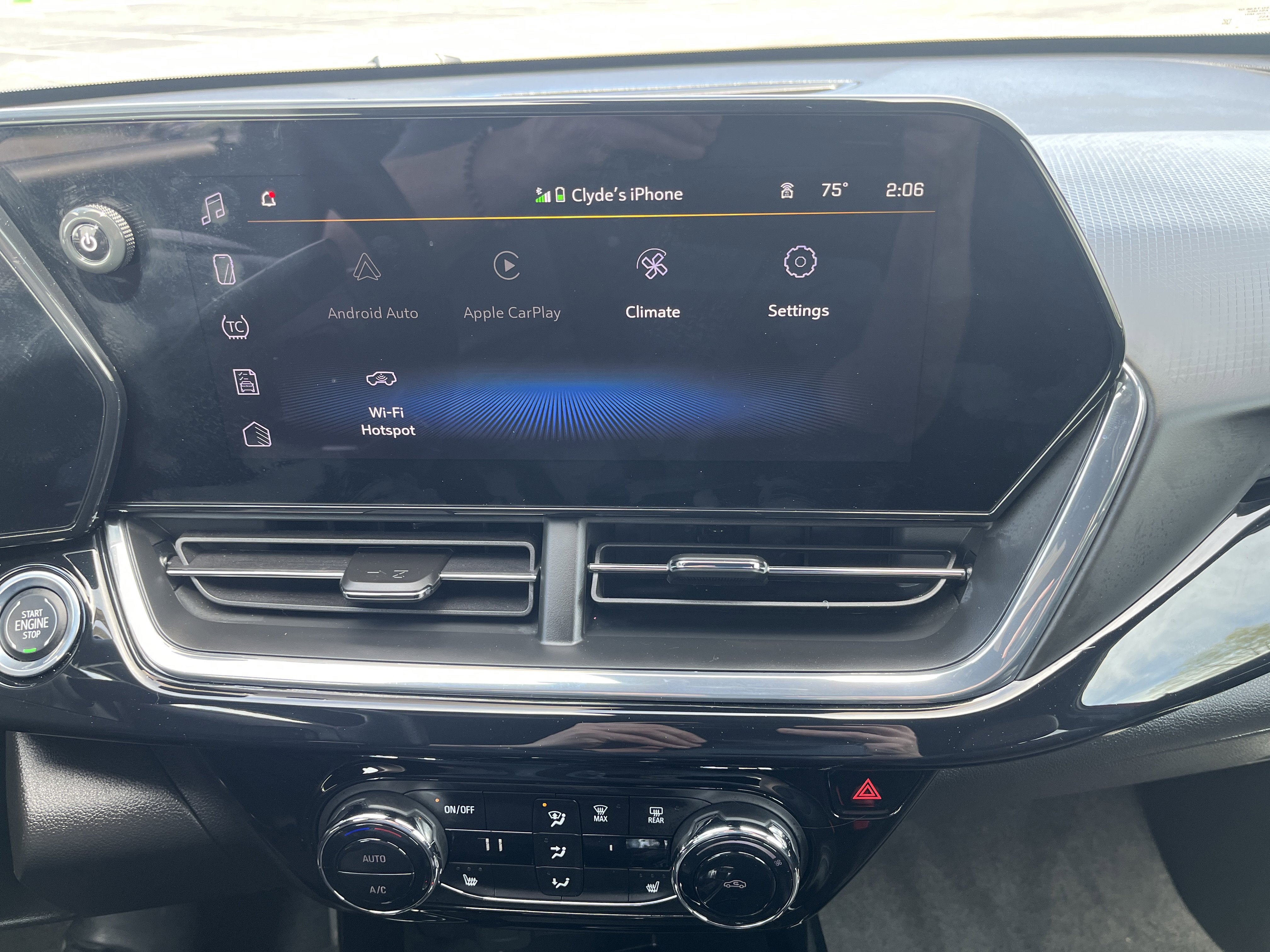 Used 2026 Chevrolet Trax RS w/ Driver Confidence Package FWD image 23
