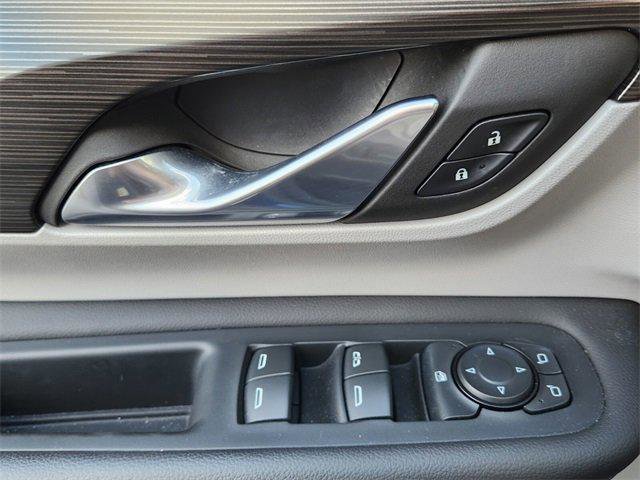 Certified 2022 GMC Terrain SLE w/ Driver Convenience Package image 17