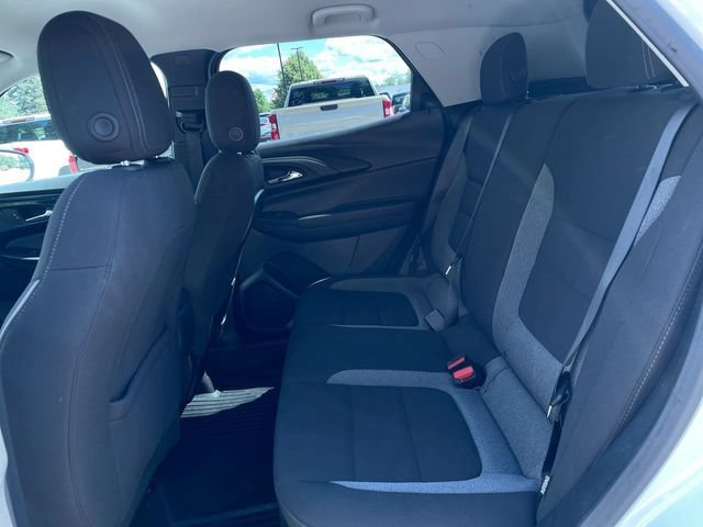 Used 2025 Chevrolet TrailBlazer LS w/ LS Convenience Package AWD/4WD image 22