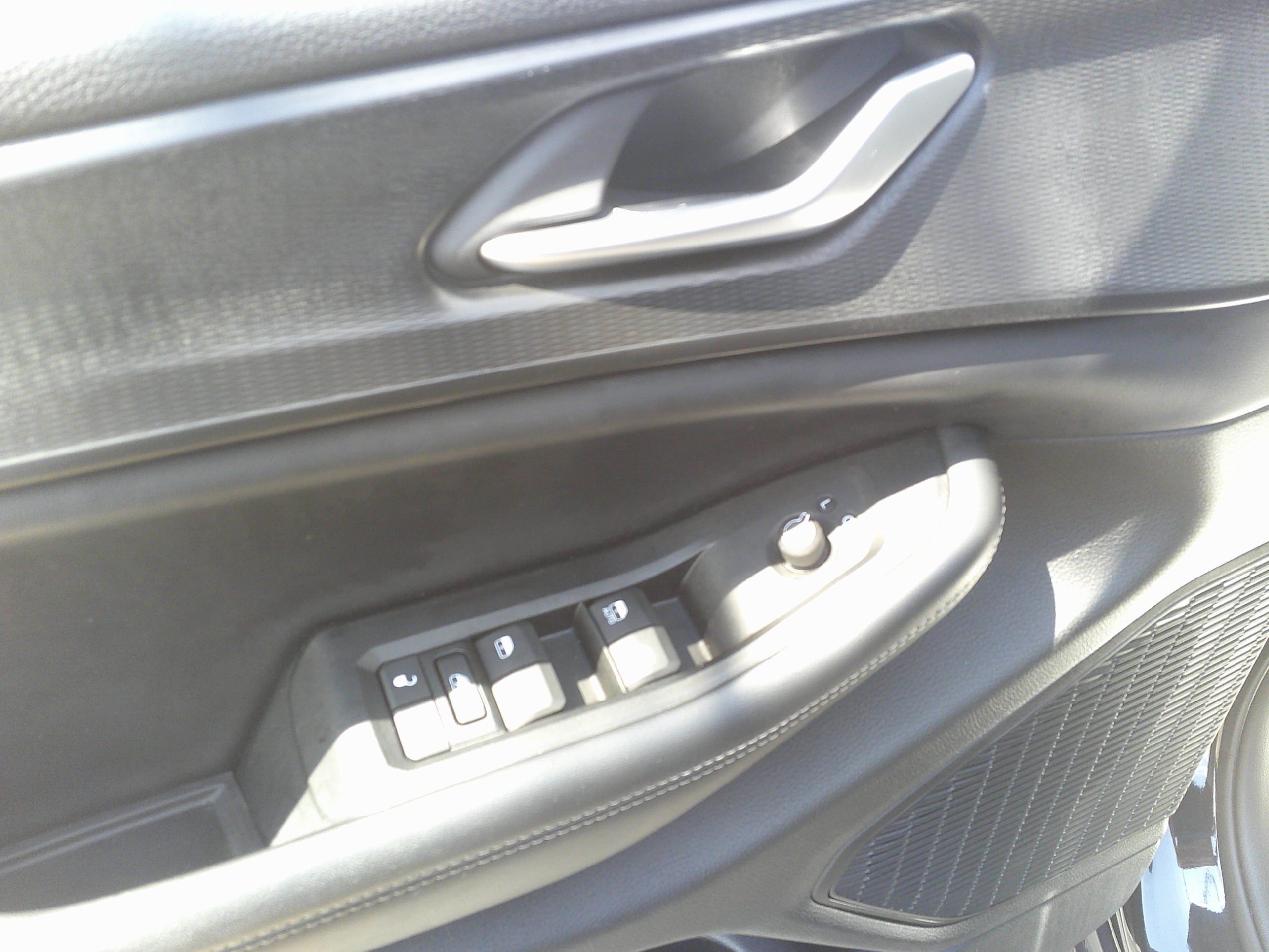 Used 2023 Jeep Grand Cherokee L Laredo AWD/4WD image 16