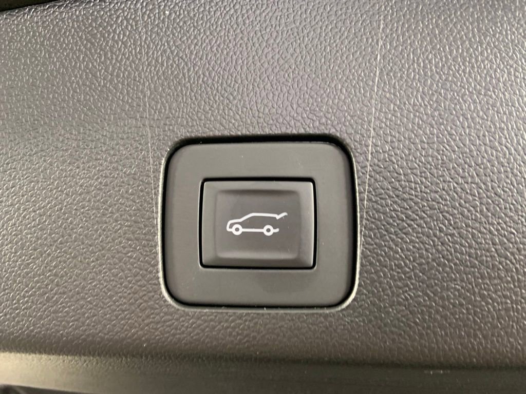 Used 2025 Buick Encore GX Preferred w/ Comfort Package image 10