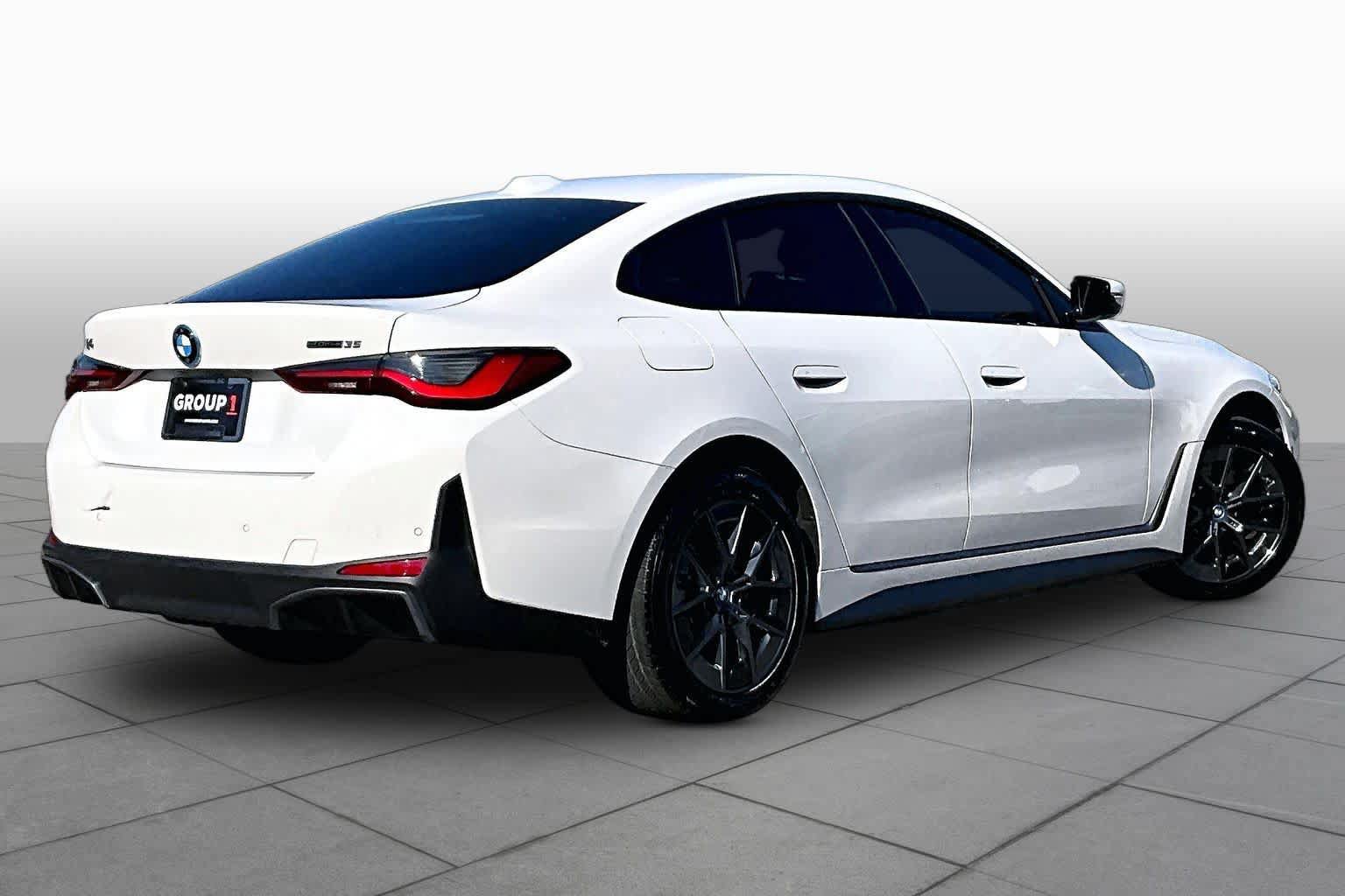 Used 2023 BMW i4 eDrive35 RWD image 12