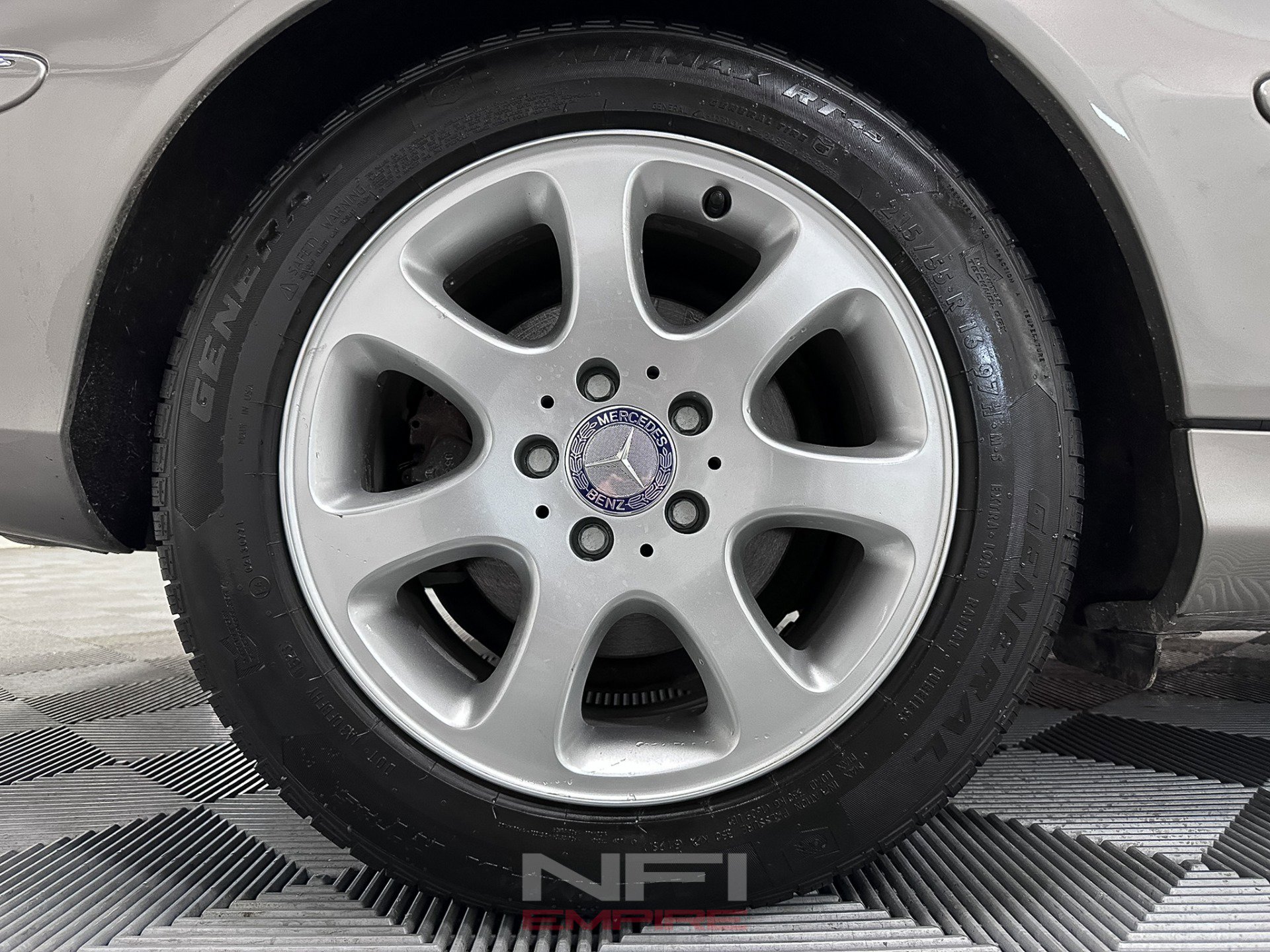 Used 2004 Mercedes-Benz CLK 320 Cabriolet image 18