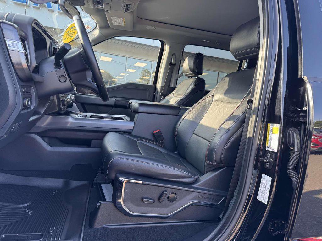 Used 2024 Ford F250 Lariat w/ Lariat Ultimate Package image 16