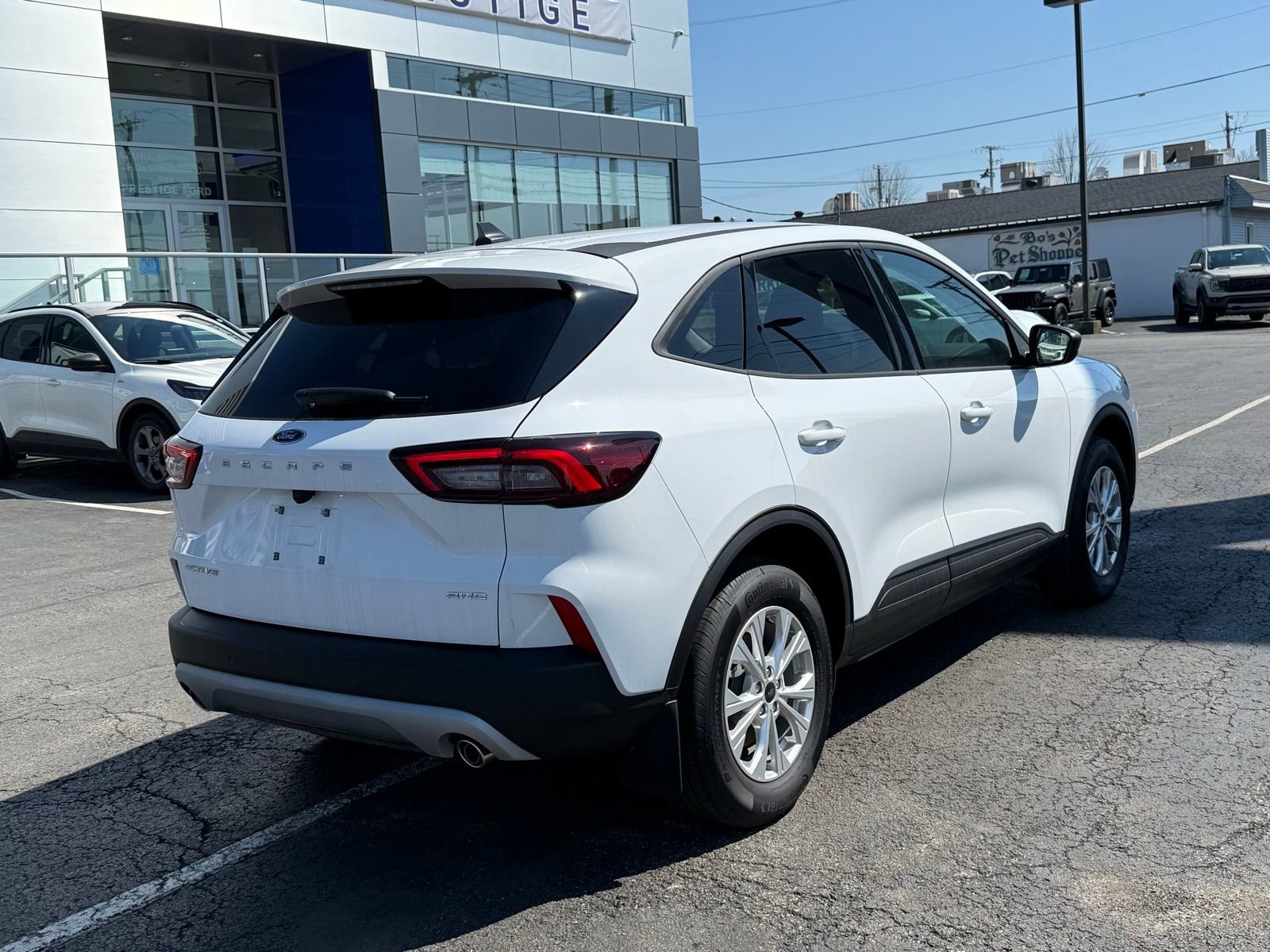 New 2026 Ford Escape Active w/ Tech Pack #1 AWD/4WD image 12