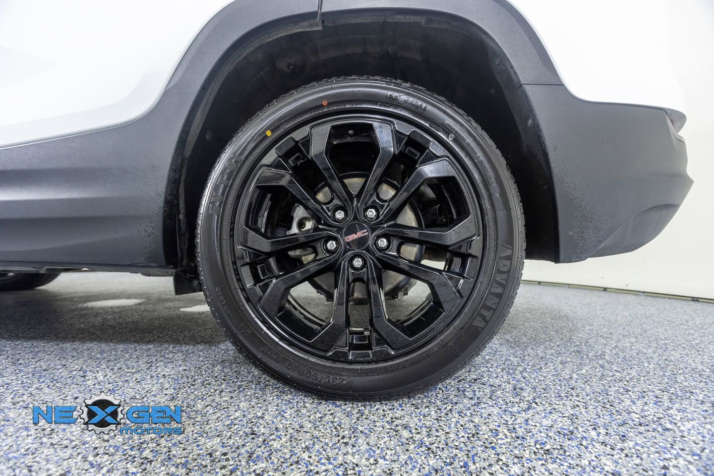 Used 2022 GMC Terrain SLE w/ Driver Convenience Package image 45