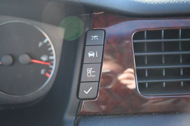 Used 2007 Chevrolet Impala LT image 24