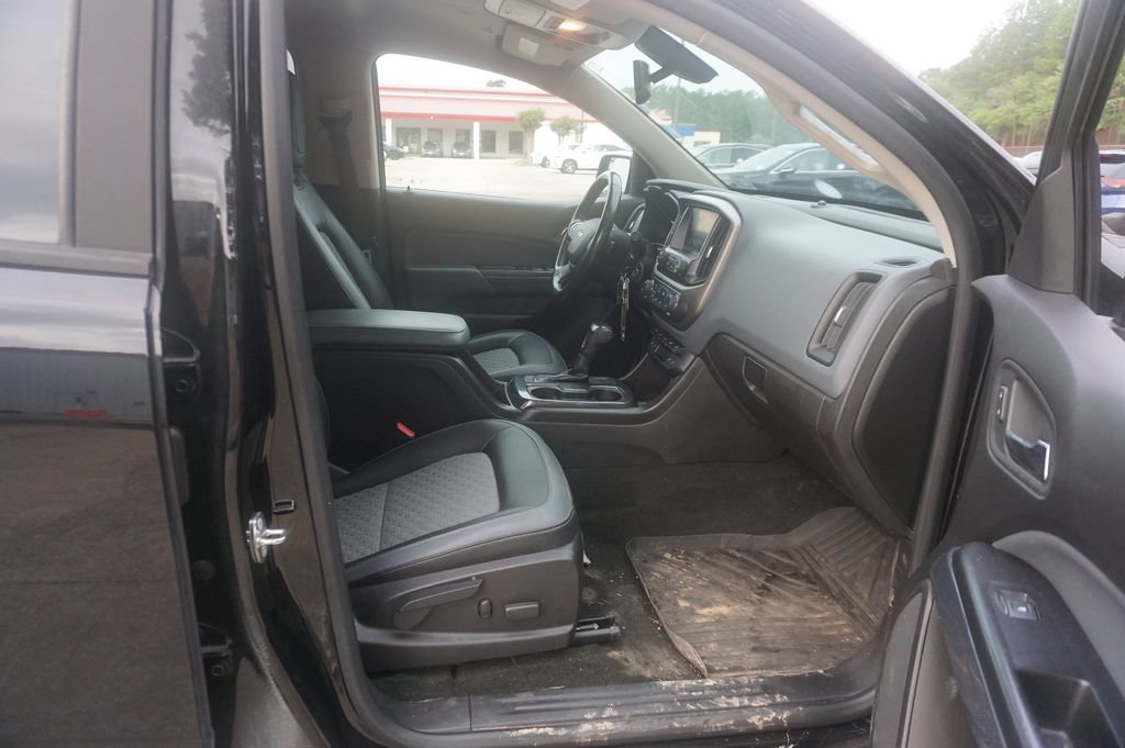 Used 2018 Chevrolet Colorado Z71 AWD/4WD image 14