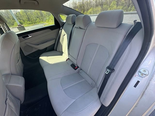 Used 2015 Hyundai Sonata ECO image 12