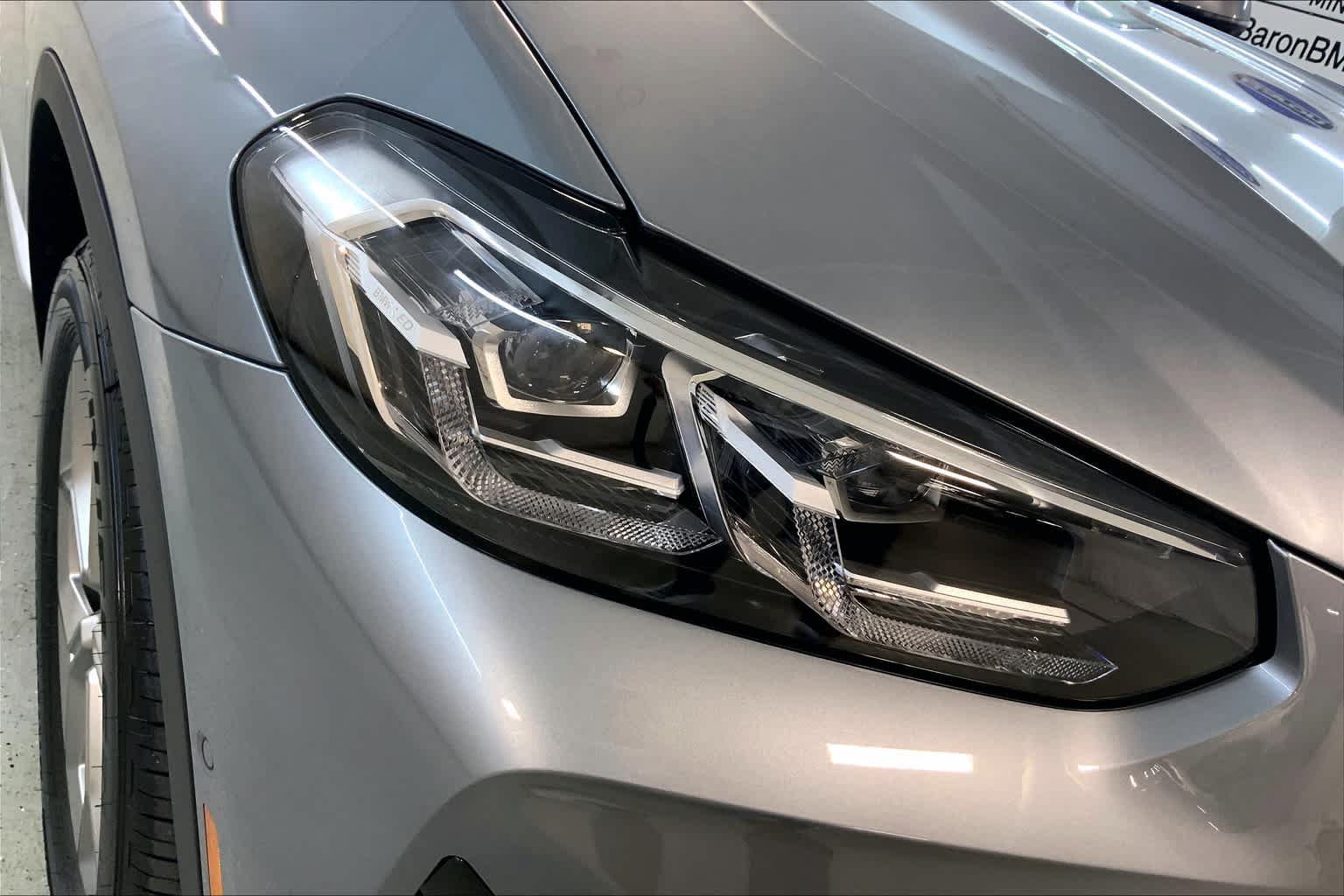 New 2024 BMW X3 xDrive30i w/ Premium Package AWD/4WD image 13