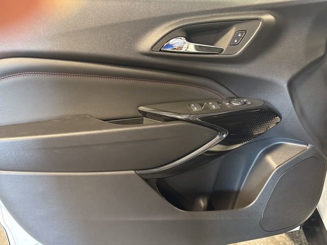New 2026 Chevrolet Trax RS w/ Sunroof Package image 12