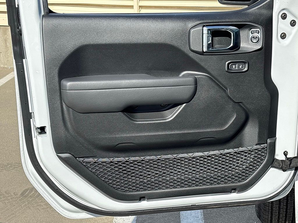 New 2026 Jeep Wrangler Sport AWD/4WD image 8