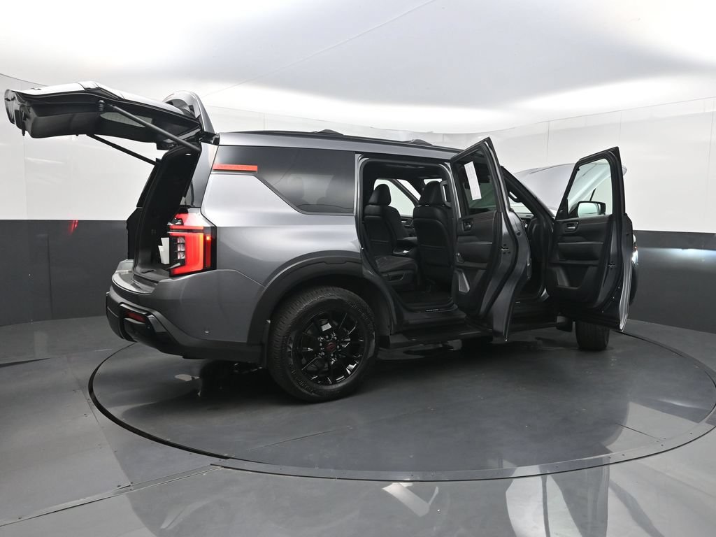Used 2026 Nissan Armada PRO-4X AWD/4WD image 44