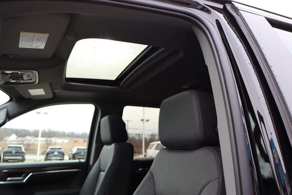 New 2026 Chevrolet Silverado 1500 LT Trail Boss w/ Safety Package image 28