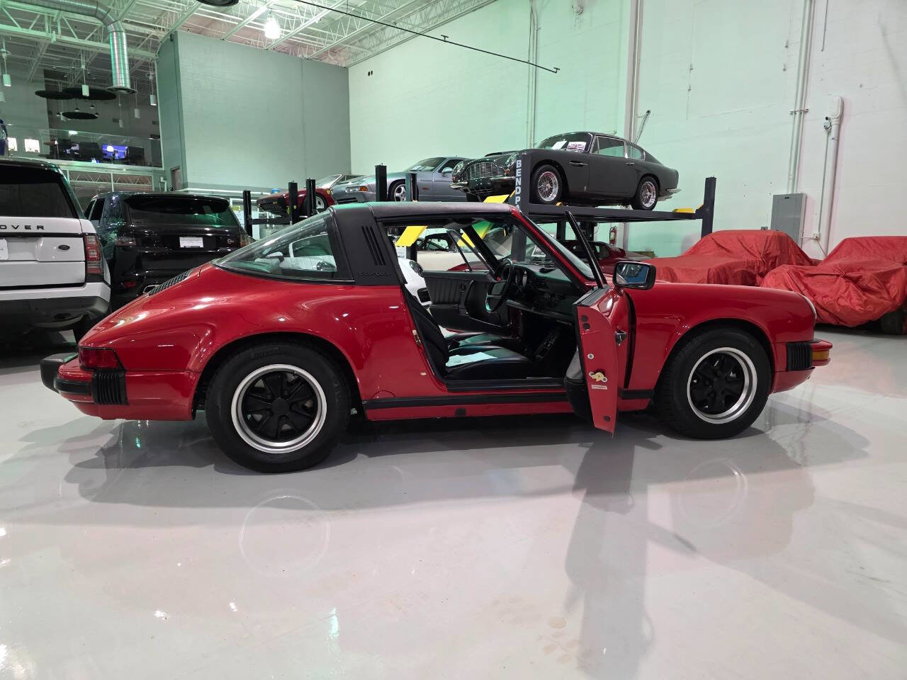 Used 1987 Porsche 911 Carrera RWD image 85