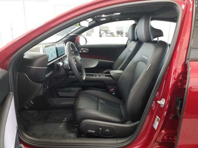 Certified 2024 Hyundai Ioniq 6 Limited RWD image 11