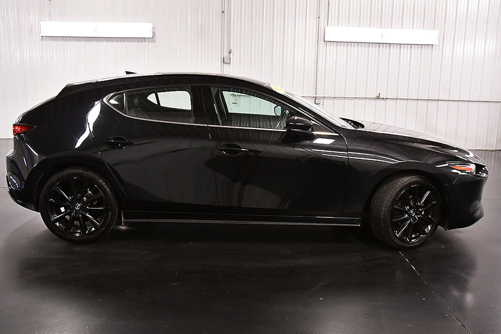 Used 2025 MAZDA MAZDA3 2.5 S Hatchback w/ Premium Pkg FWD image 8