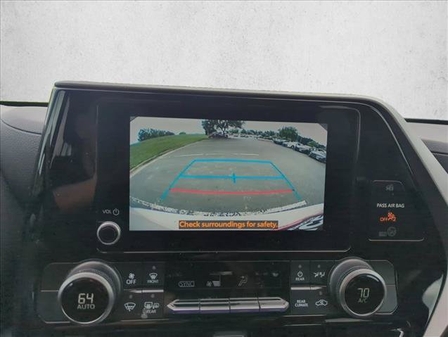 Used 2023 Toyota Highlander L AWD/4WD image 20