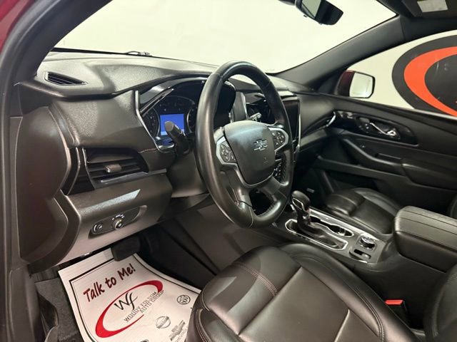 Used 2023 Chevrolet Traverse RS AWD/4WD image 13