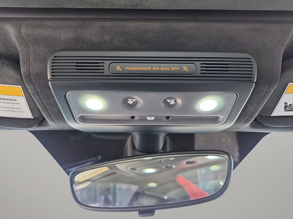 Used 2013 McLaren MP4-12C Spider image 34