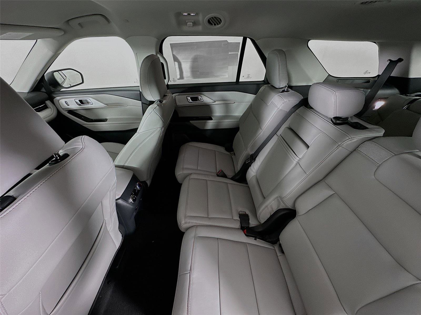 New 2026 Ford Explorer Active w/ Active Comfort Package image 11