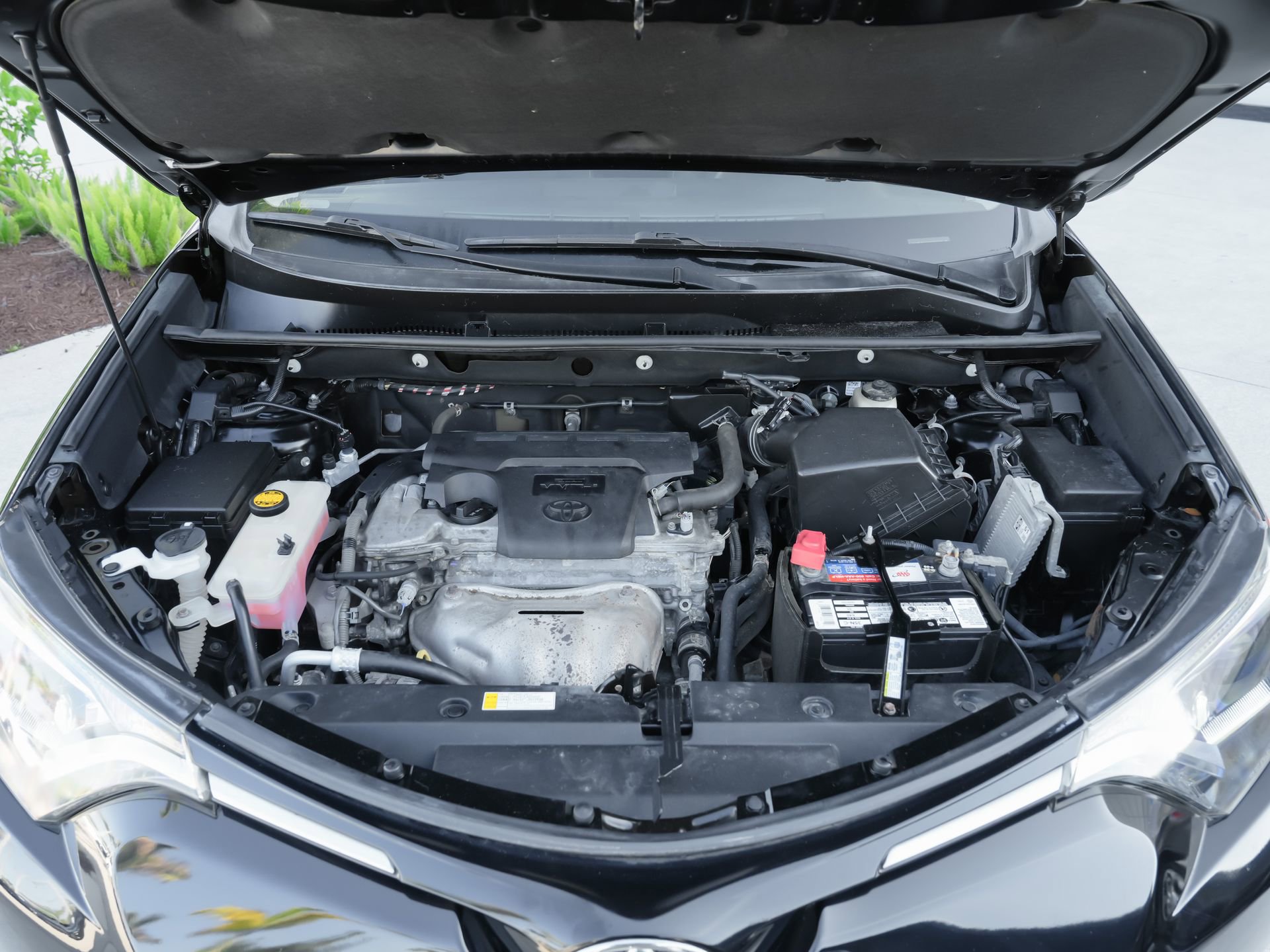 Used 2016 Toyota RAV4 XLE FWD image 41