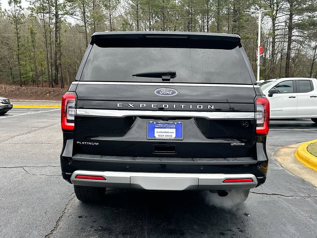 Used 2024 Ford Expedition Platinum image 15