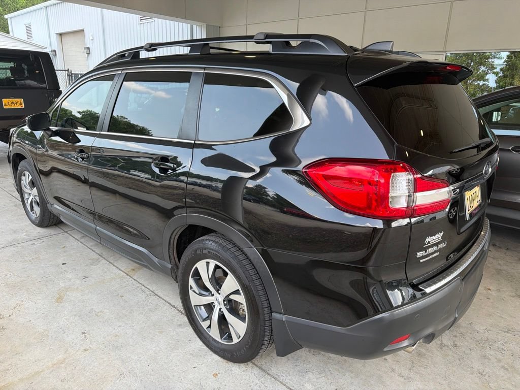 Used 2019 Subaru Ascent Premium w/ Popular Package #2A AWD/4WD image 2