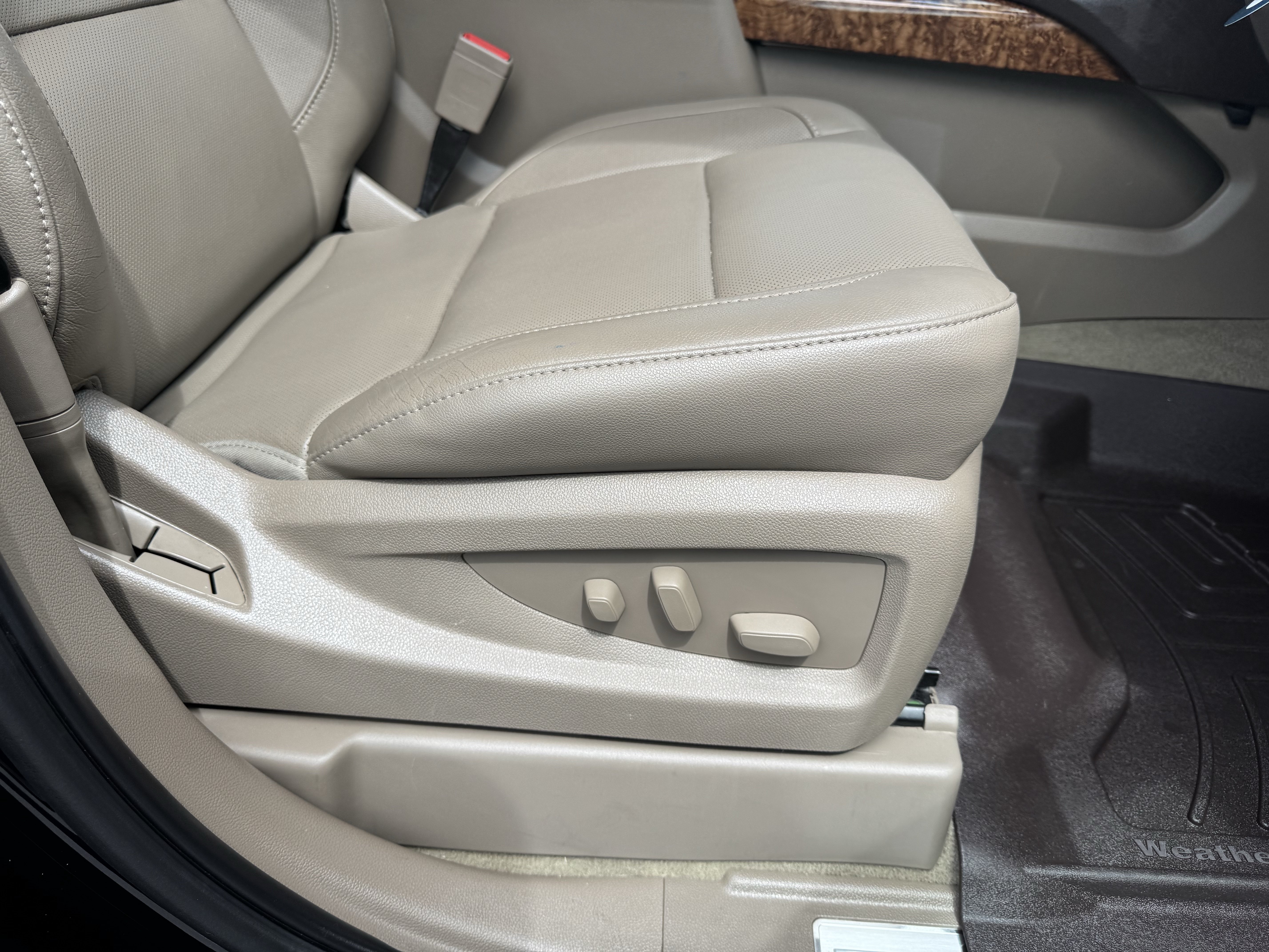 Certified 2016 Chevrolet Suburban LTZ AWD/4WD image 26