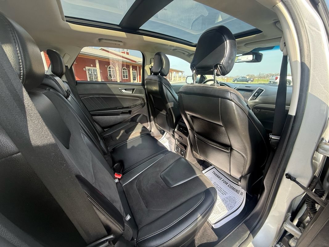 Used 2018 Ford Edge Sport w/ Equipment Group 401A AWD/4WD image 19