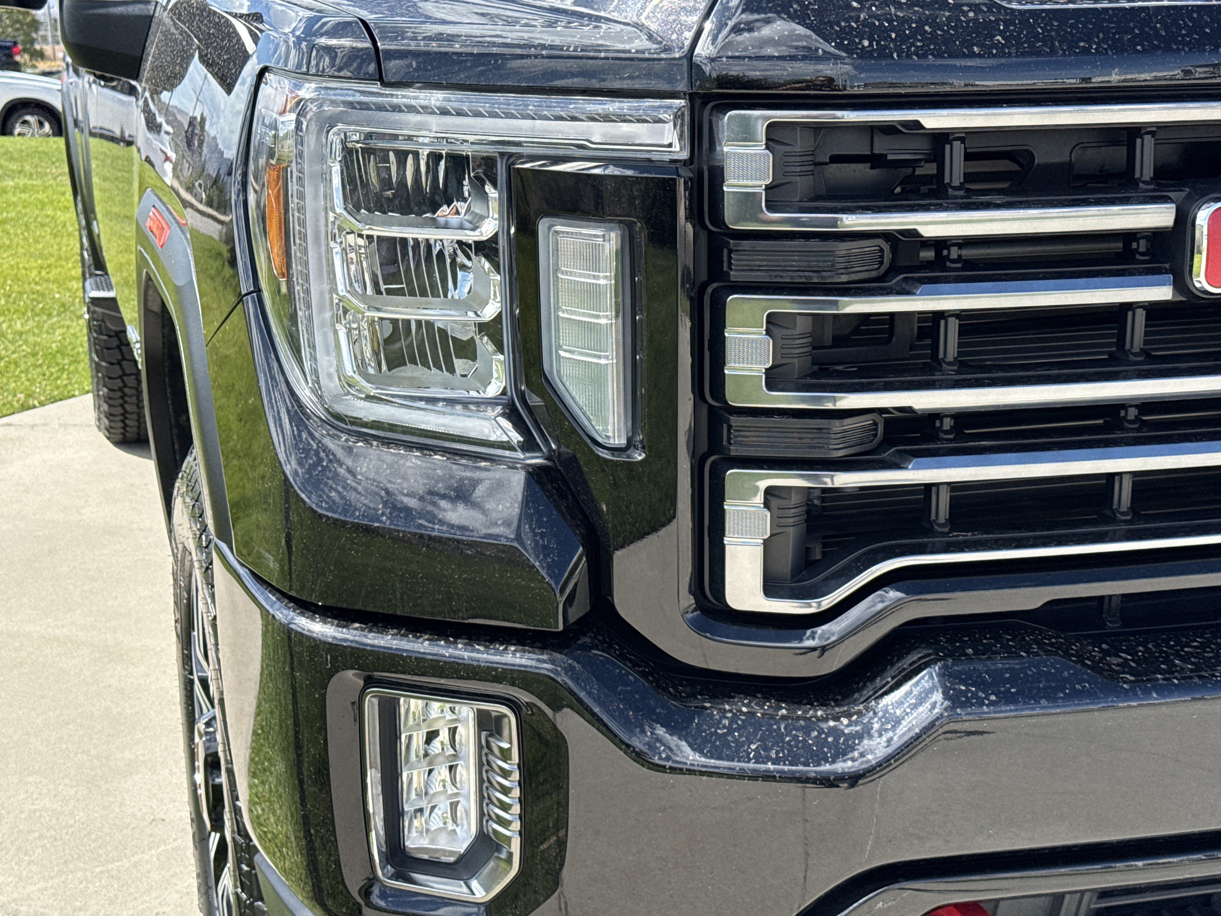 Used 2023 GMC Sierra 3500 AT4 w/ Gooseneck/5TH Wheel Package AWD/4WD image 11