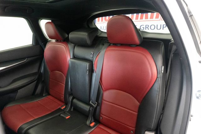Used 2023 INFINITI QX50 Sport FWD image 10